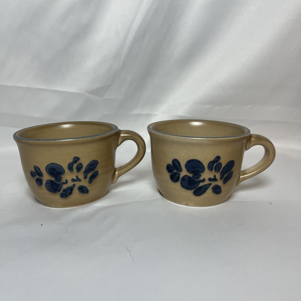 Set of 2 Pfaltzgraff Folk Art 289 Mugs – Vintage Blue Tan Stoneware Coffee Cups